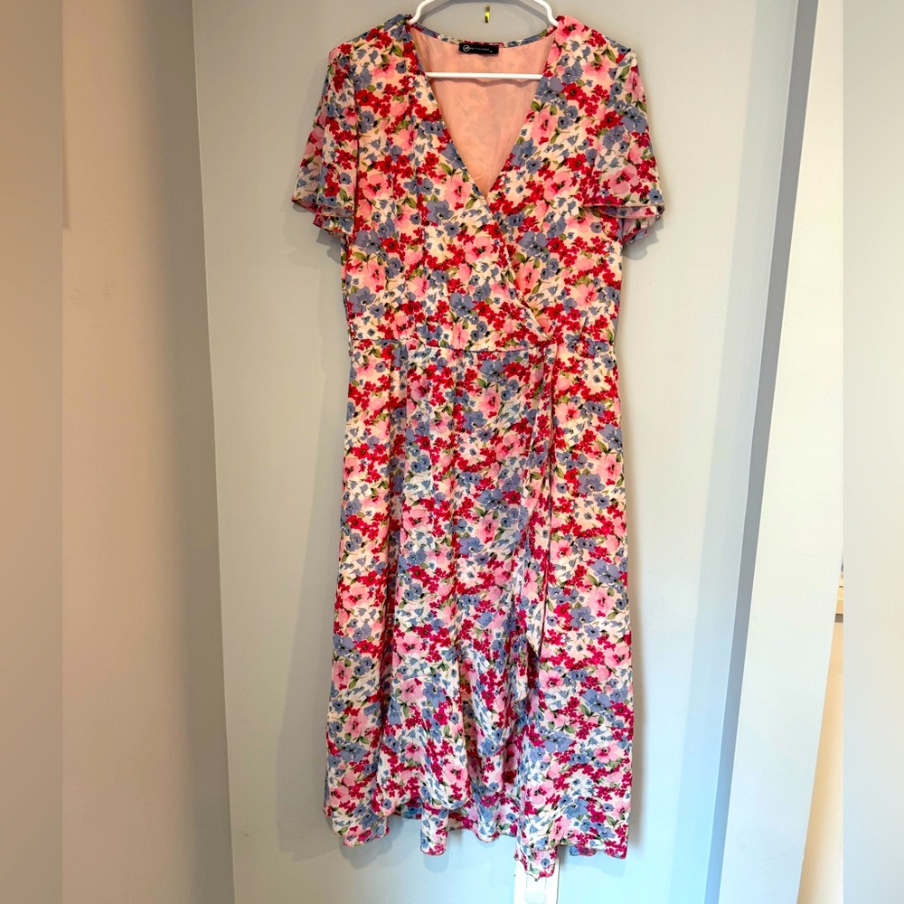 Floral Wrap Dress- Wrinkle Free and Prefect for Spring